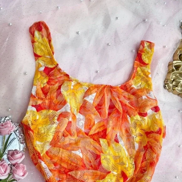 Vibrant Floral One-Piece Swimsuit - Picture 4 of 5